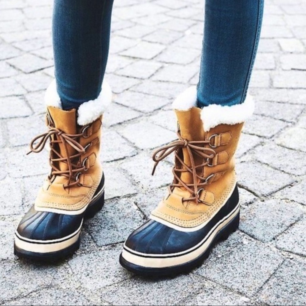 Like New Sorel Caribou Duck Style Leather Sherpa Felt Lined Winter Snow Boot